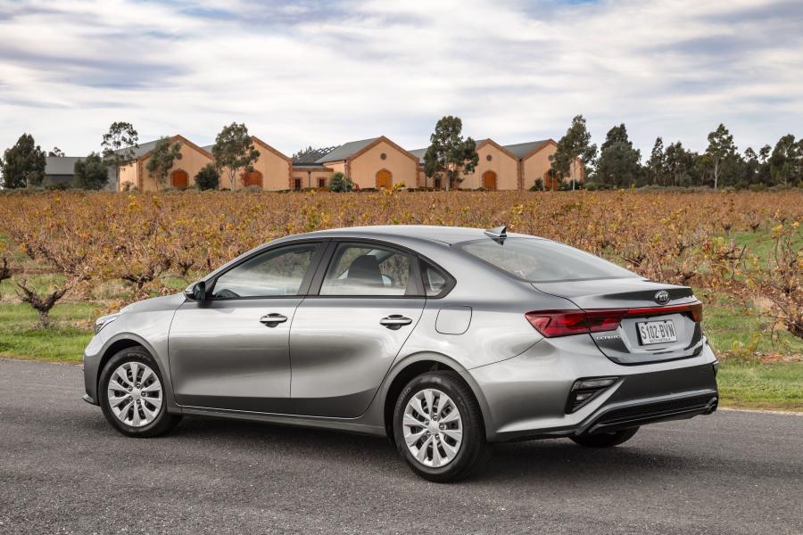  Kia Cerato S 2018 года  (AU) (фото 3 из 11)
